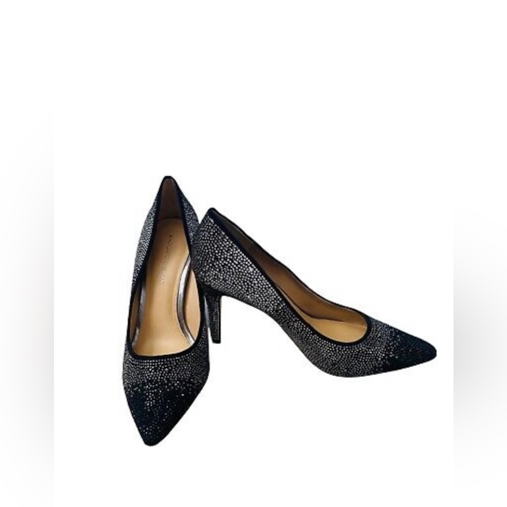 Black crystal Antonio Melanie size 7M heels